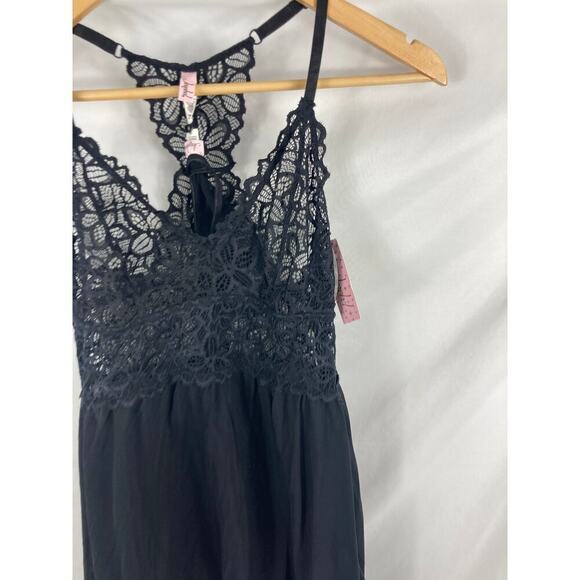 NWT Jezebel Renee Lace & Mesh Babydoll + Underwear Set Size Medium - Picture 3 of 6